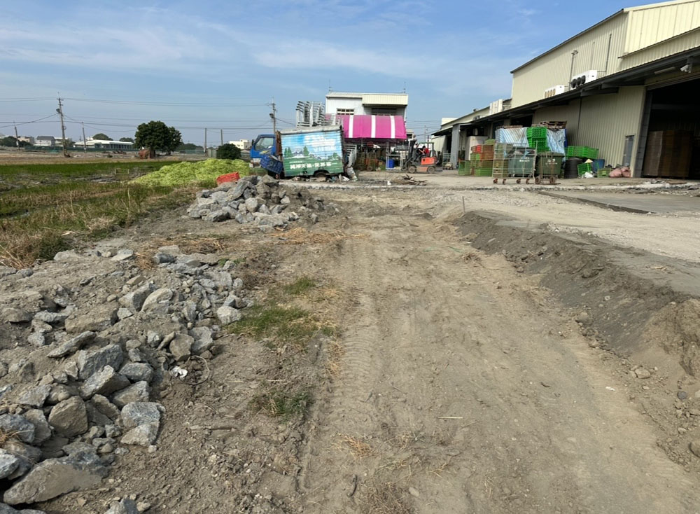 西螺鎮地板填土 水溝 鋼筋混凝土 粉光