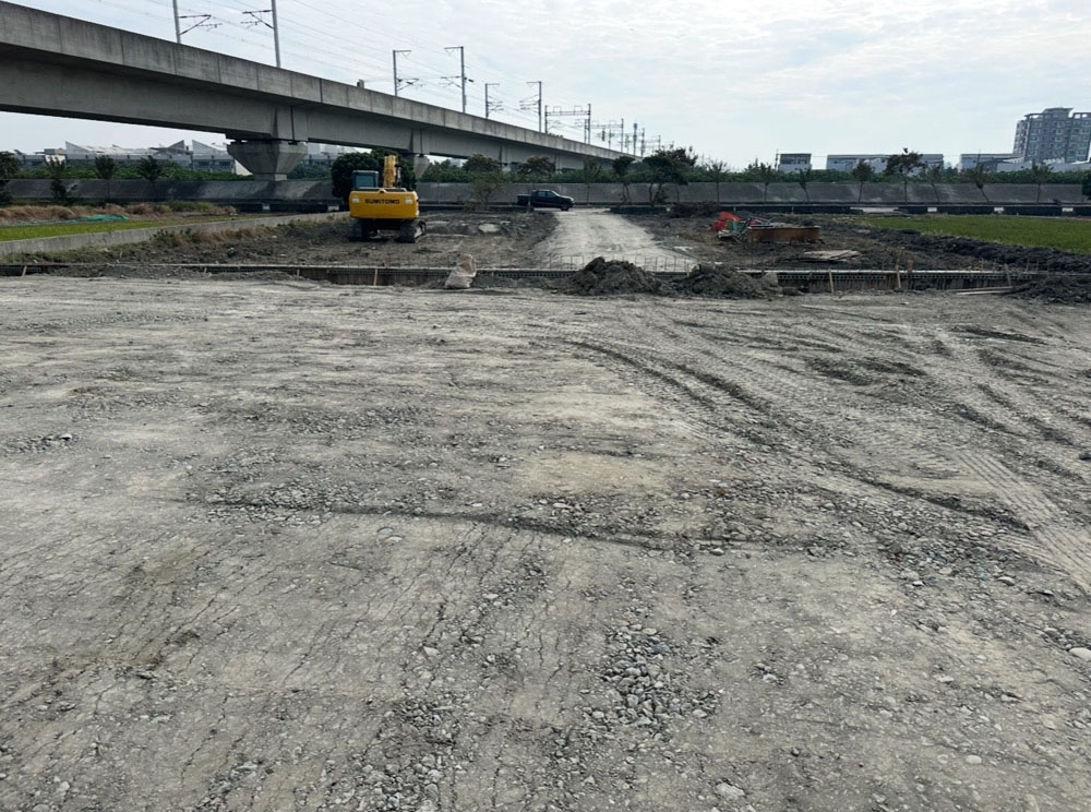 西螺鎮地板填土 水溝 鋼筋混凝土 粉光